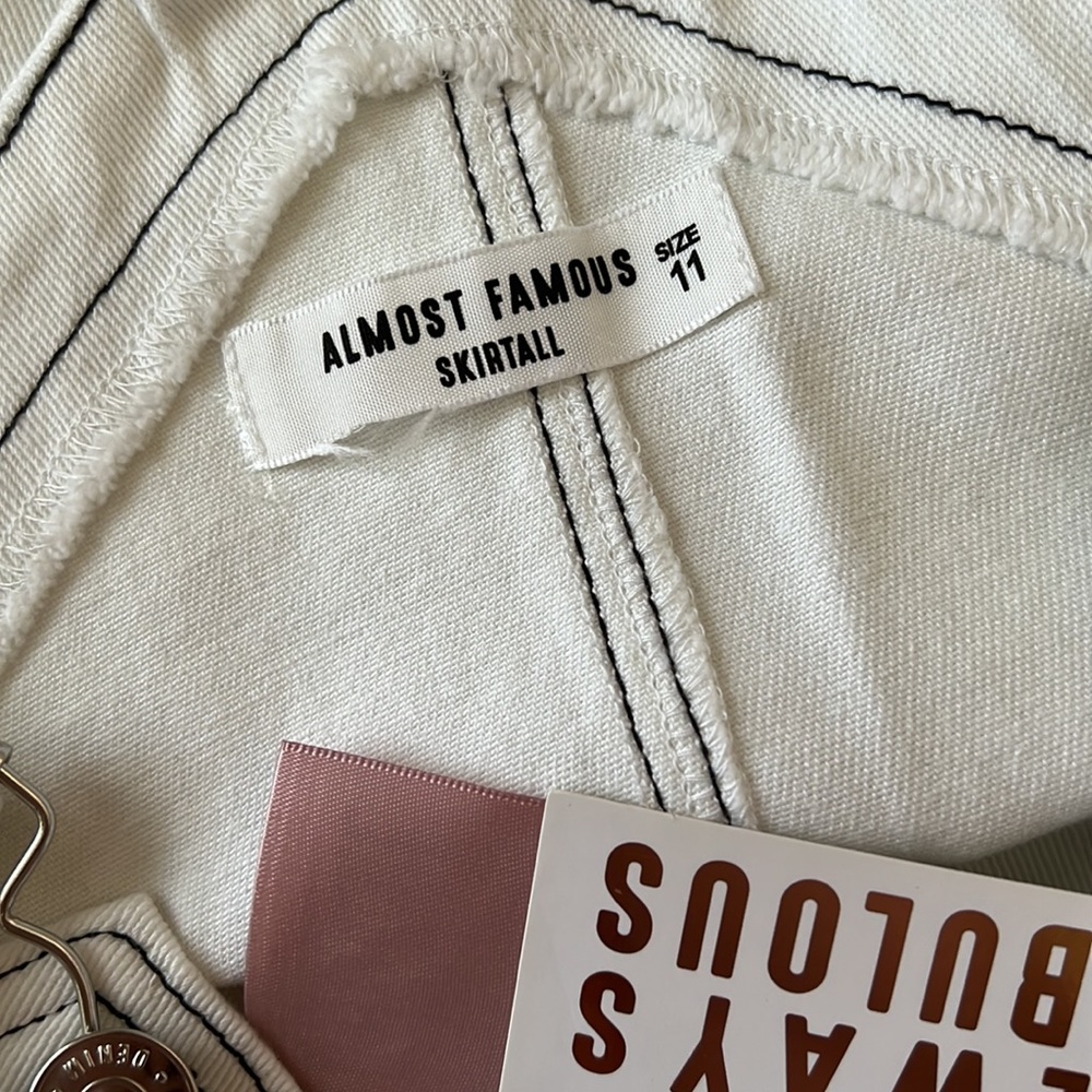 NWT Almost Famous  Skirtall Junior Overall Skirt SZ-JR 11 - Picture 7 of 11